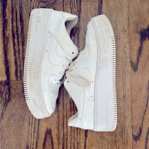 Air Force 1 - Women’s Size 6